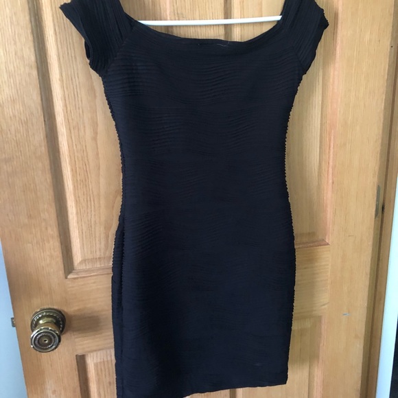 Brat Star black mini dress - Picture 4 of 4